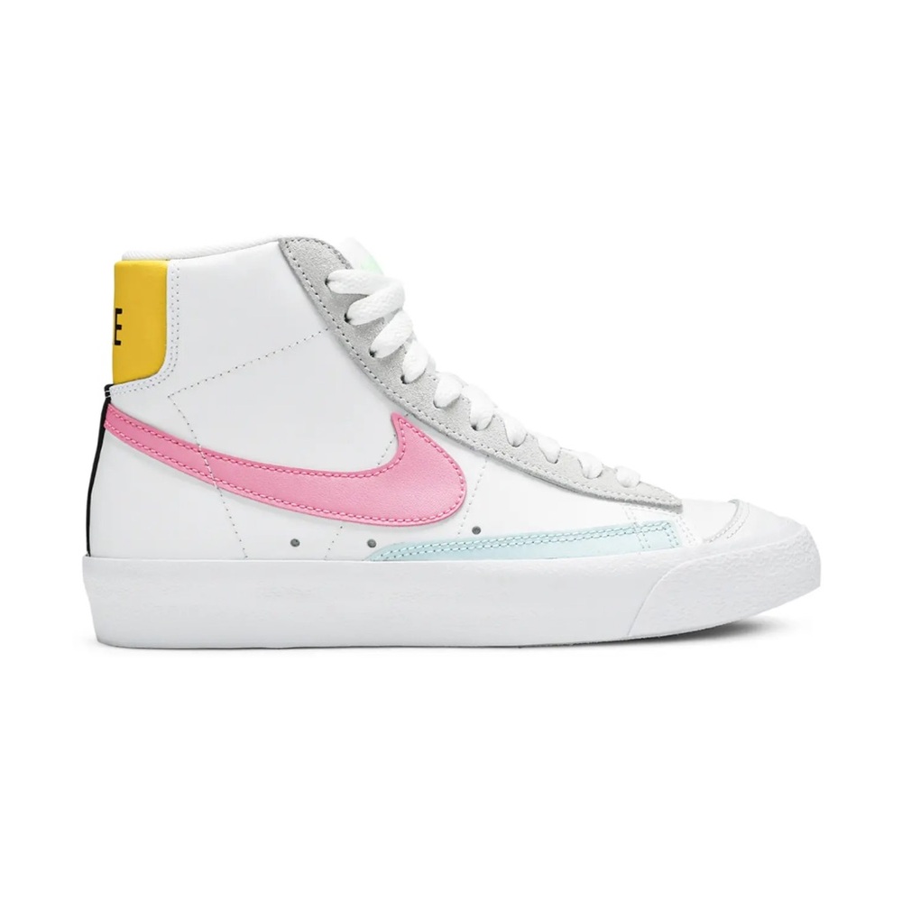 Nike Women's Blazer Mid ‘77 Vintage Multicolor High-Top Sneakers